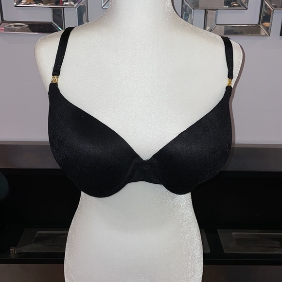 Victoria's Secret Other - ♡Victoria's Secret icon push-up bra with match thong 38DD /XL